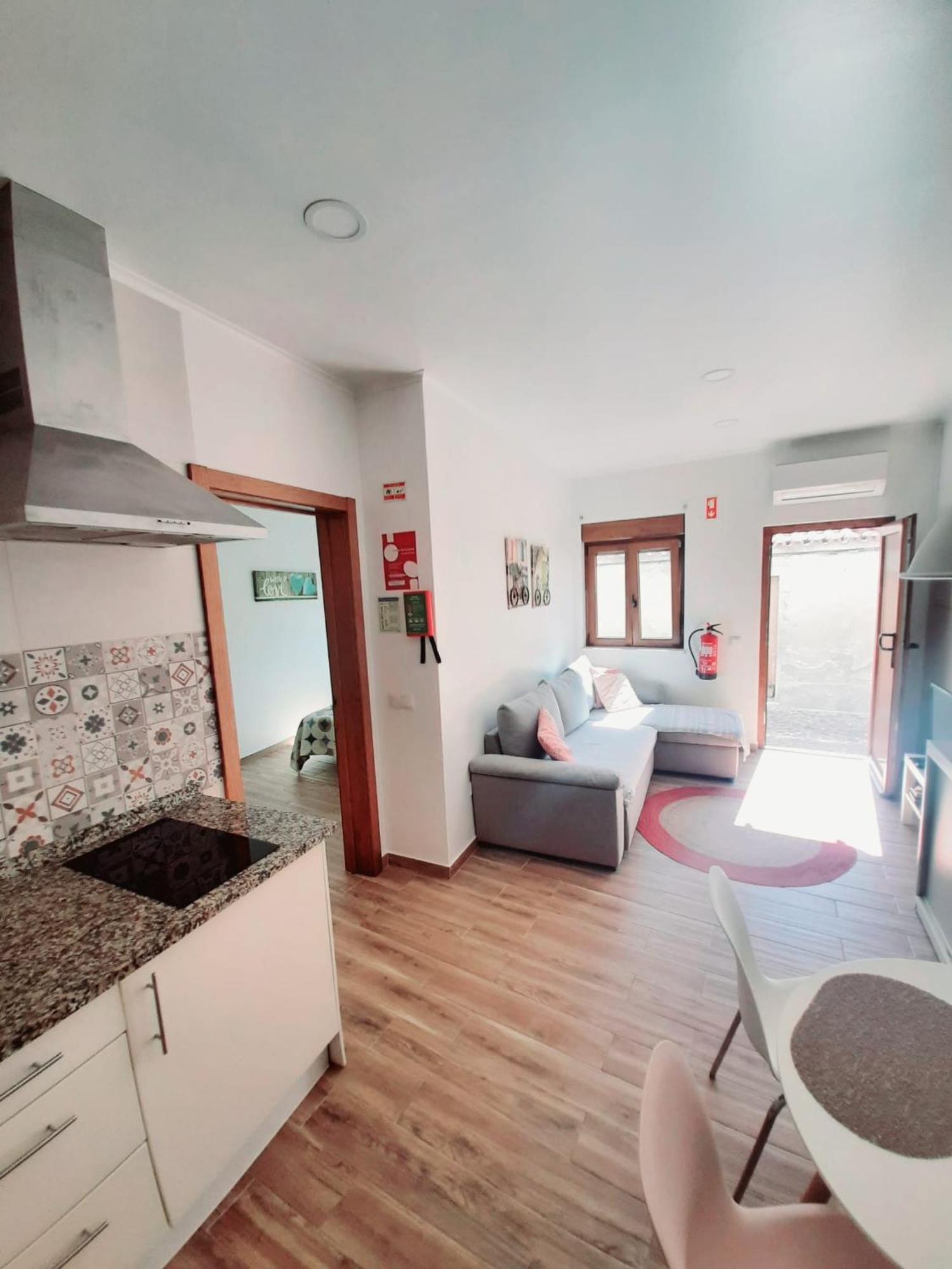 Casa Barbara - No Centro Historico De Aljezur Villa Buitenkant foto